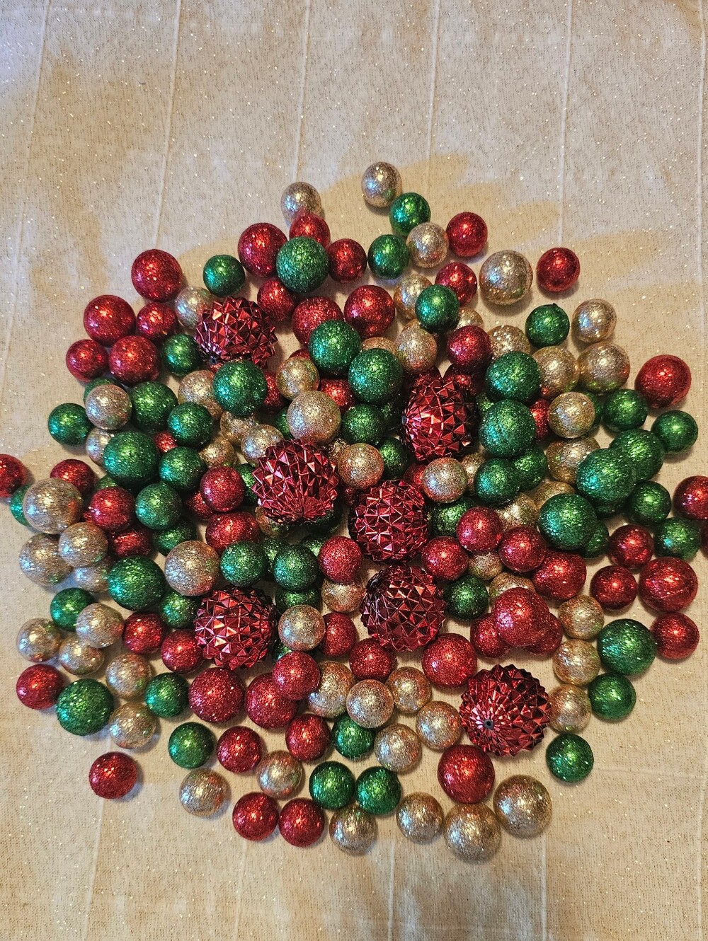 Lot of Glitter Christmas Decorative Filler Balls Red Green & Gold Holiday Decor